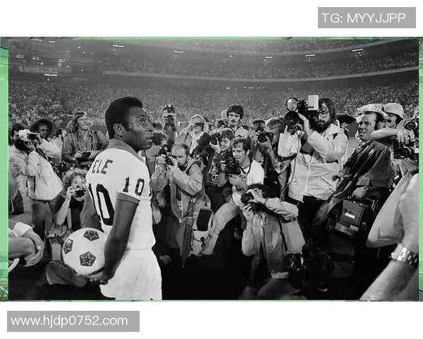 流浪的足球明星背后的故事与传奇人生揭秘